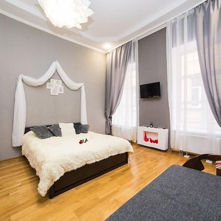 Avangard Liberty Avenue Apart Лвив Екстериор снимка